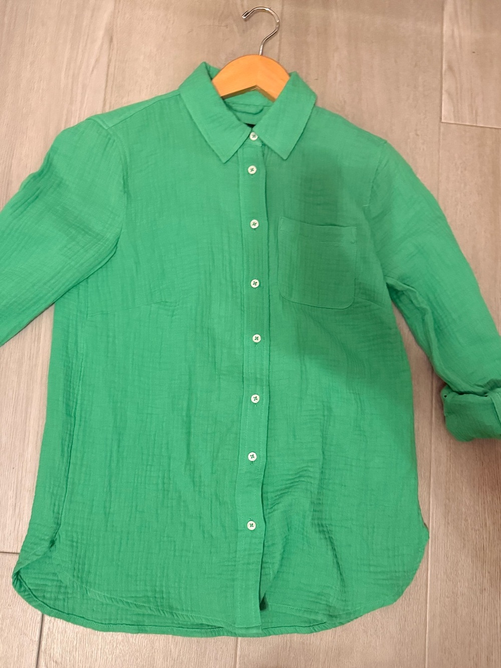 Talbots women’s Bright Green Cotton Button-Down Shirt Sz XS
